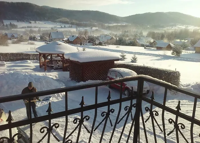 Pensión Panorama 3*